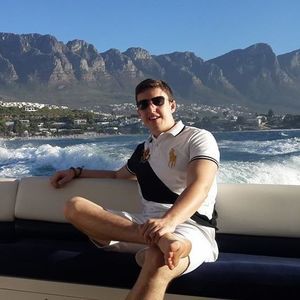 Meet your Posher, Nick